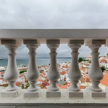 Modern In The Heart Of Alfama Lisboa