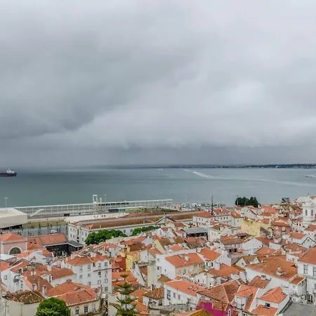 Modern In The Heart Of Alfama * Lisboa